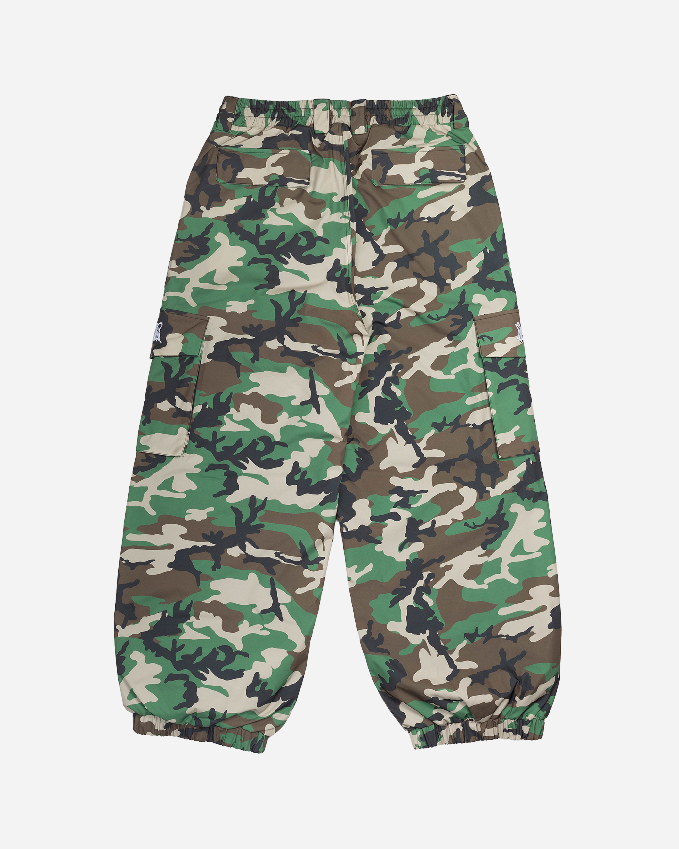 Camo baggy snowpants back view