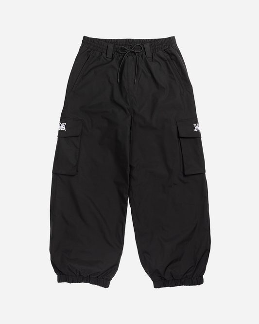 Black baggy snowpants front view