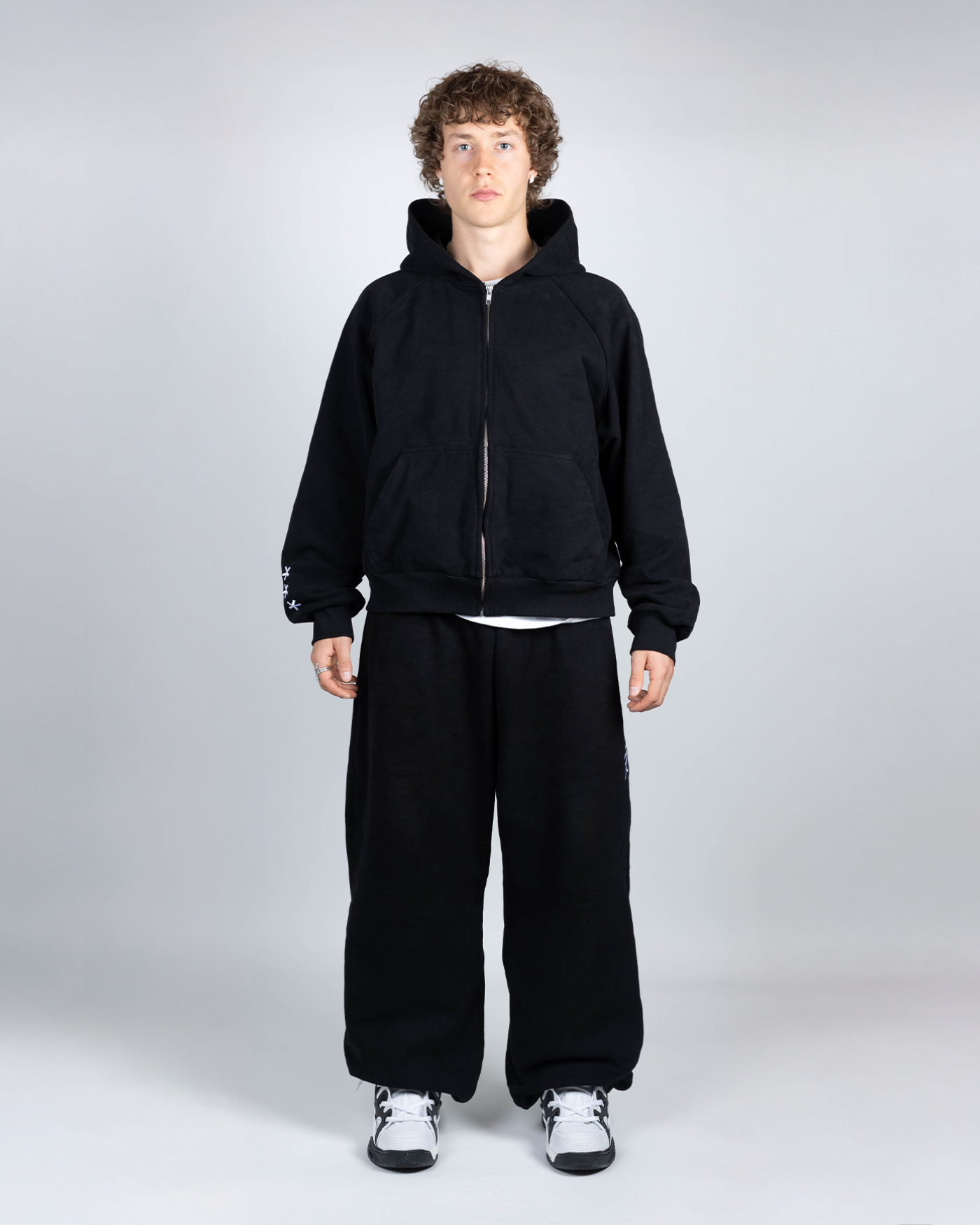 BAGGY SWEATPANTS BLACK