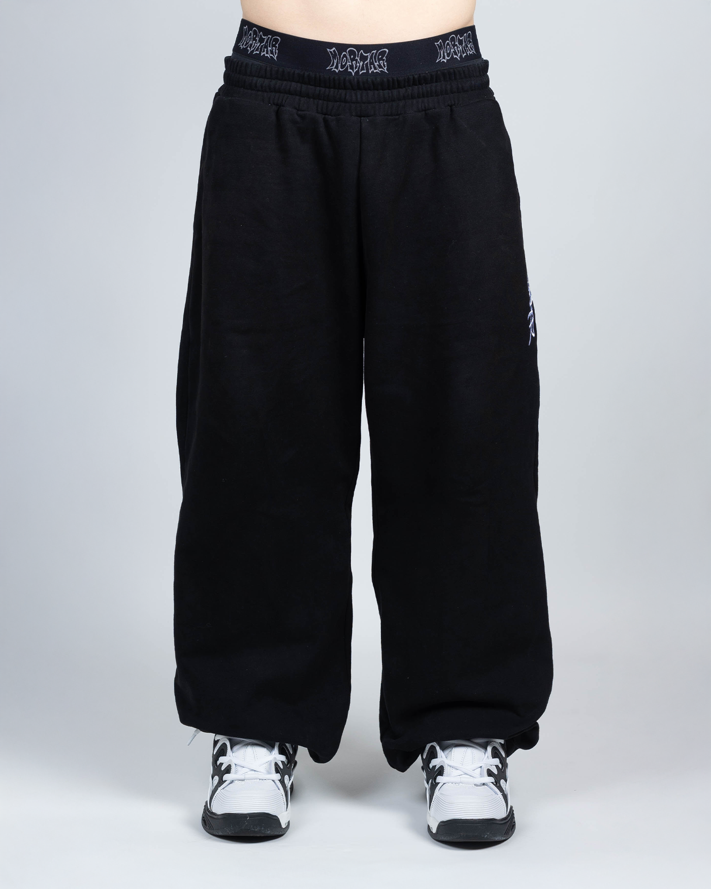 (Model is 174cm wearing size XXL)